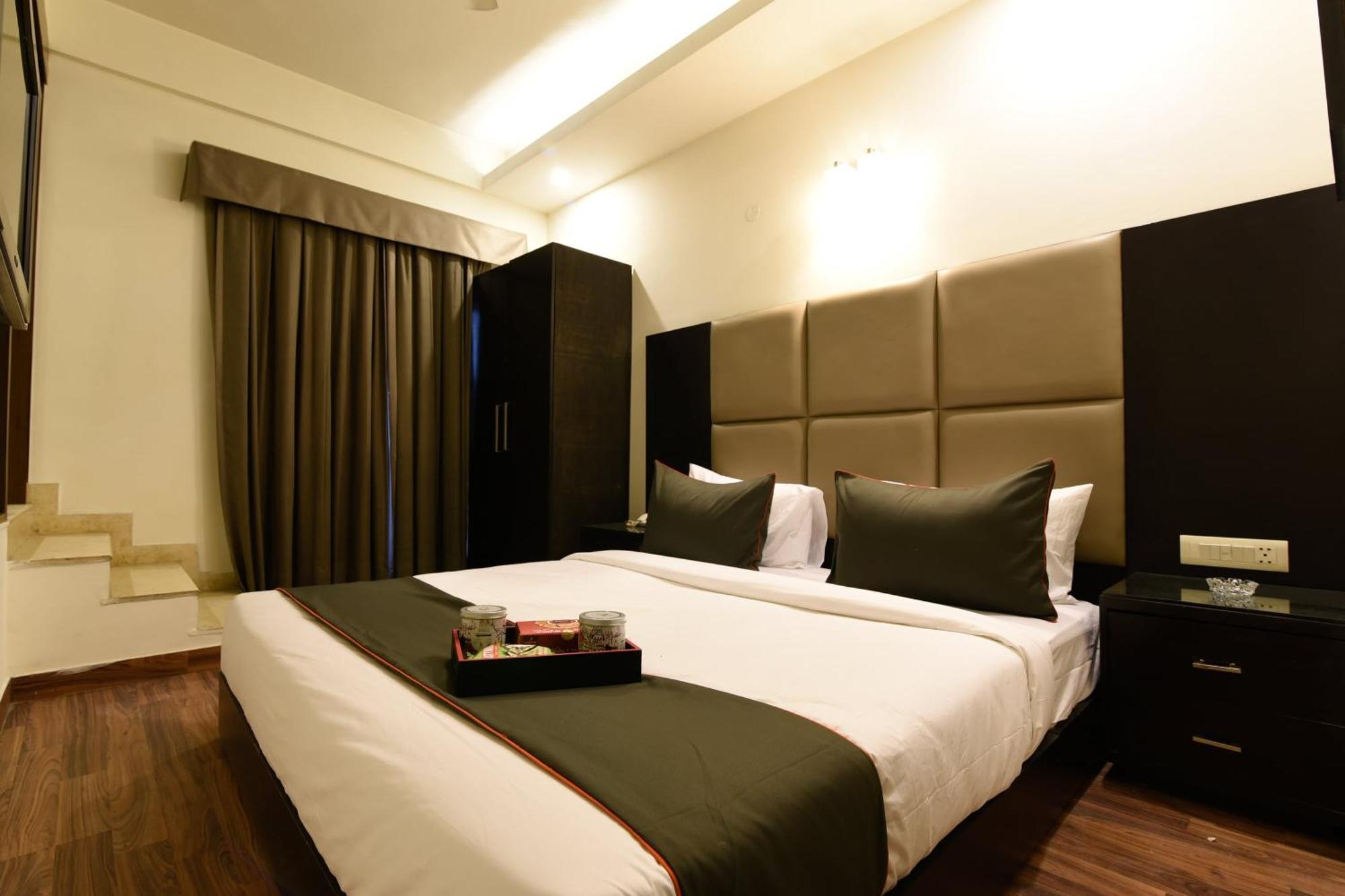 Hotel O Venkata Sai Sadan Mathrusree Nagar Kondapur  Exterior photo