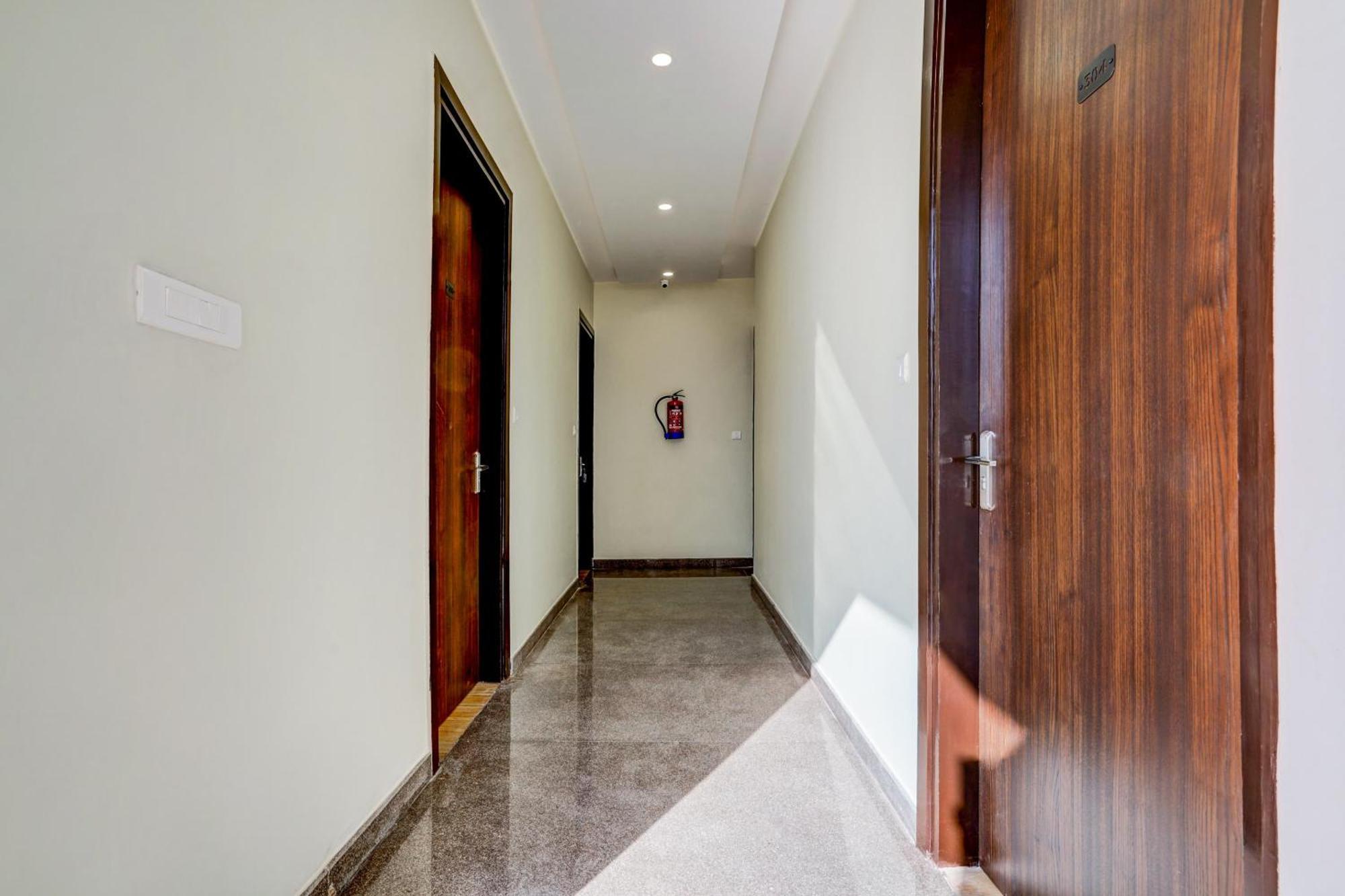 Hotel O Venkata Sai Sadan Mathrusree Nagar Kondapur  Exterior photo