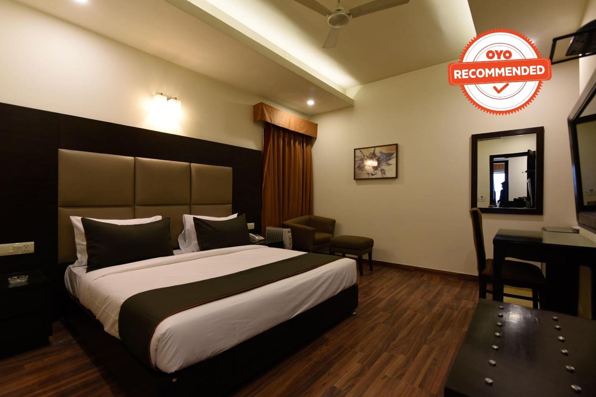 Hotel O Venkata Sai Sadan Mathrusree Nagar Kondapur  Exterior photo