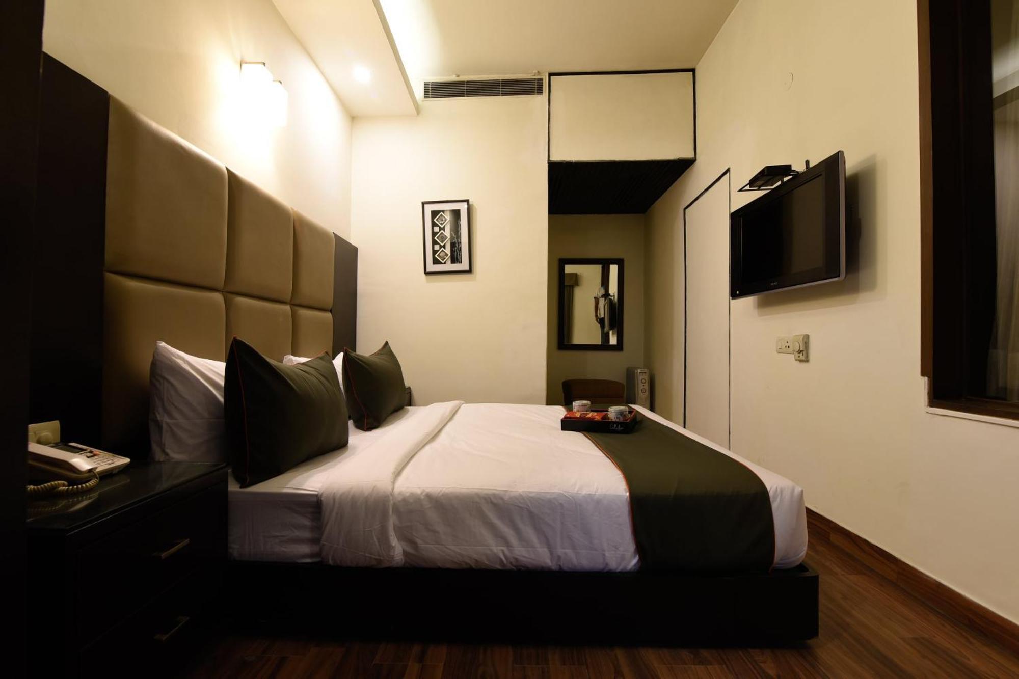Hotel O Venkata Sai Sadan Mathrusree Nagar Kondapur  Exterior photo